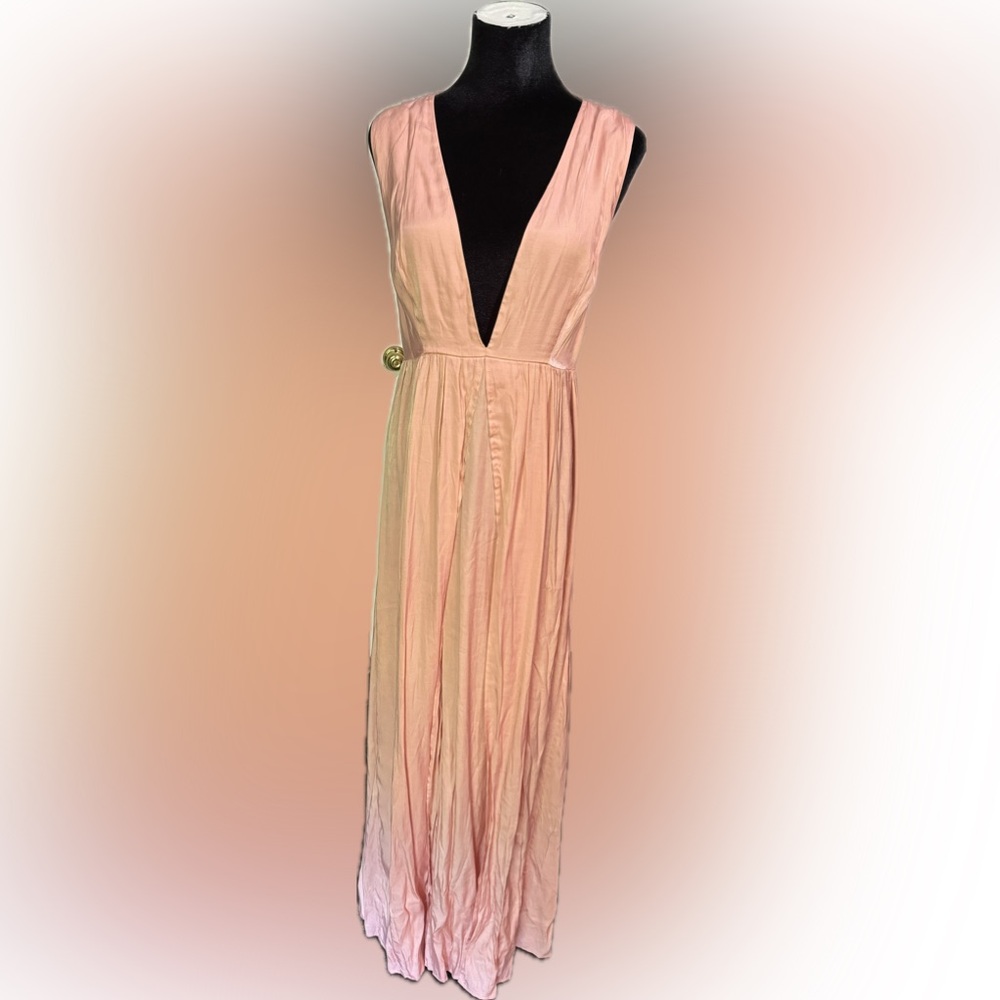 Floor Length Light Pink Dress // Size L // Jetset Diaries // Bridesmaid Dress